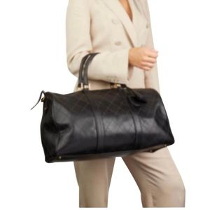 Vtg CHANEL Black Lambskin Duffel Bag GHW